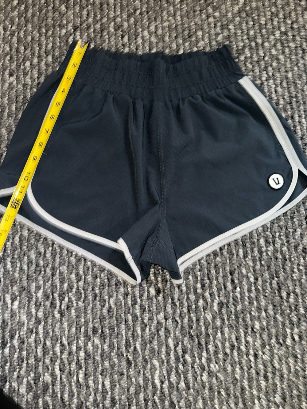 Women's Vuori gray Athletic Shorts with Contrast Trim
